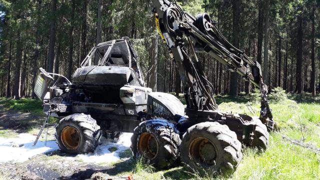 849495b7-e645-4228-a362-680660daf78c