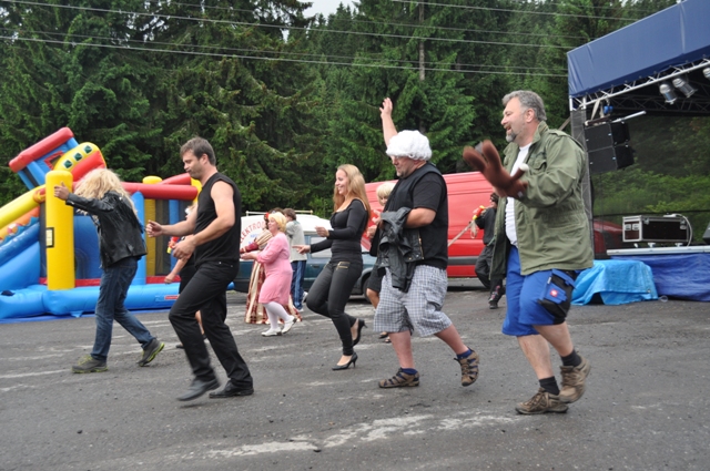 Společné vystoupení celebrit SDH Pernink a SDH Mezece